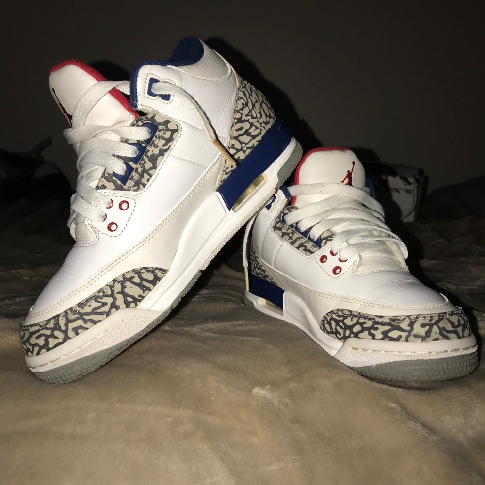 Air Jordan Retro 3 “True Blue” Size 4.5y/6w